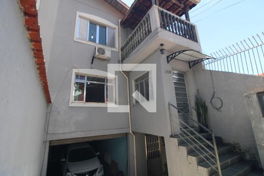Fa de casa à venda com 3 quartos, 165m² em Jardim das Flores, São Paulo