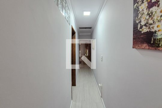 corredor de casa à venda com 3 quartos, 129m² em Jardim Ipe, São Bernardo do Campo