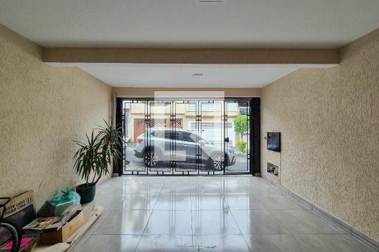 Garagem de casa à venda com 3 quartos, 129m² em Jardim Ipe, São Bernardo do Campo