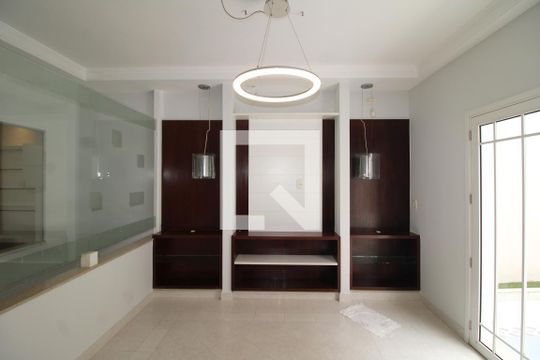 Cozinha de casa à venda com 4 quartos, 242m² em Jardim São Paulo, São Paulo
