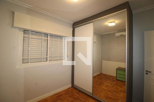 Quarto 1 de casa à venda com 4 quartos, 242m² em Jardim São Paulo, São Paulo