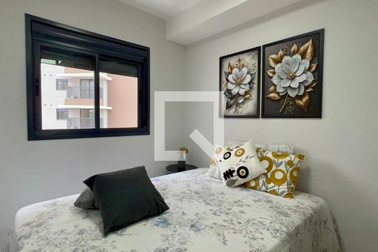 Quarto de kitnet/studio à venda com 1 quarto, 27m² em Pinheiros, São Paulo
