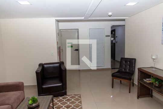 Hall social de apartamento à venda com 2 quartos, 57m² em Centro, Diadema