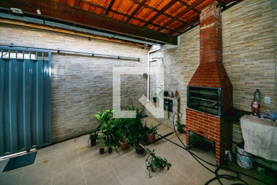 Casa à venda com 2 quartos, 79m² em Santa Monica, Belo Horizonte