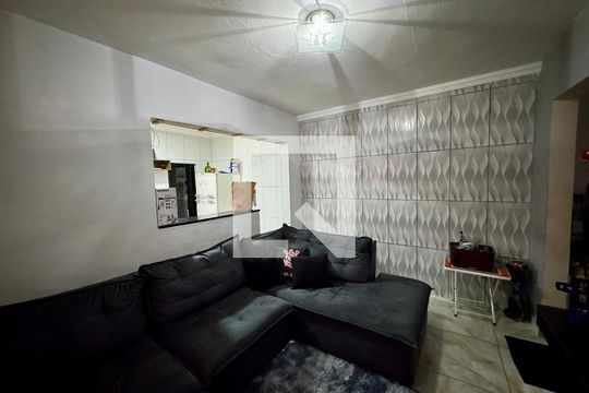 Sala 2 de casa à venda com 4 quartos, 174m² em Jardim Kawamoto, Guarulhos
