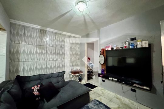 Sala 2 de casa à venda com 4 quartos, 174m² em Jardim Kawamoto, Guarulhos