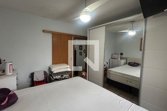 Quarto 1 de casa à venda com 4 quartos, 135m² em Vila Bela Vista, Santo André