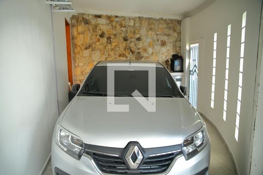 Garagem  de casa à venda com 2 quartos, 120m² em Jardim Borborema, São Bernardo do Campo
