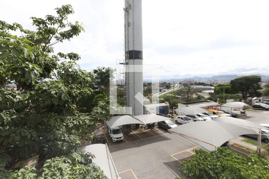 Apartamento à venda com 2 quartos, 90m² em Califórnia, Belo Horizonte
