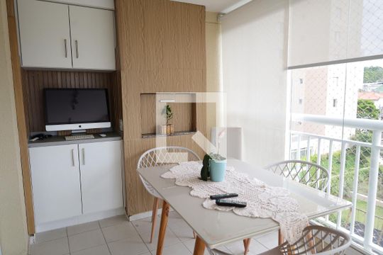Apartamento à venda com 3 quartos, 107m² em Vila Isa, São Paulo