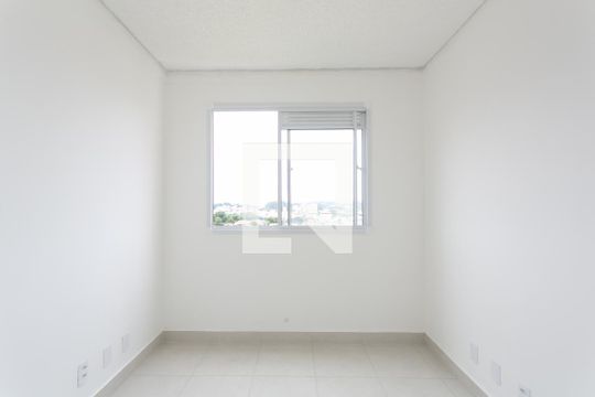 Sala de apartamento para alugar com 2 quartos, 34m² em Vila Carmosina, São Paulo