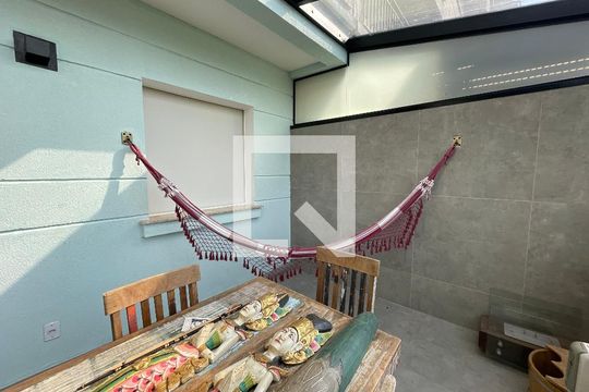 Área gourmet de apartamento para alugar com 1 quarto, 55m² em Granja Viana, Cotia