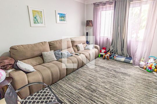 Sala de TV de casa à venda com 4 quartos, 380m² em Vila Regente Feijó, São Paulo