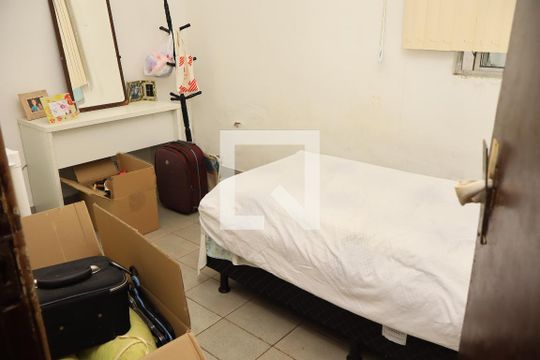 Quarto 2 de casa para alugar com 6 quartos, 250m² em Jardim das Margaridas, Salvador