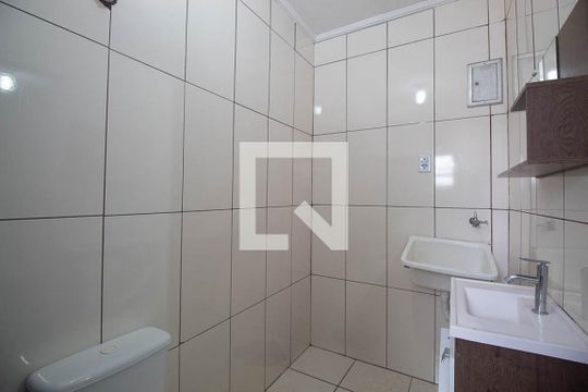 Casa 1 - Banheiro da Suíte de casa à venda com 7 quartos, 380m² em Vila Sabrina, São Paulo