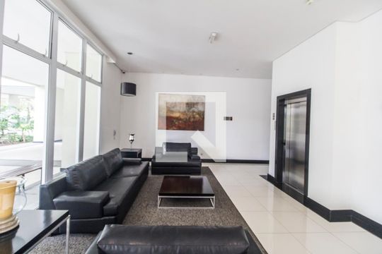 Hall de entrada de apartamento para alugar com 3 quartos, 180m² em Alphaville Conde I, Barueri