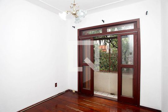 Quarto 1 de apartamento à venda com 2 quartos, 63m² em Centro Histórico, Porto Alegre