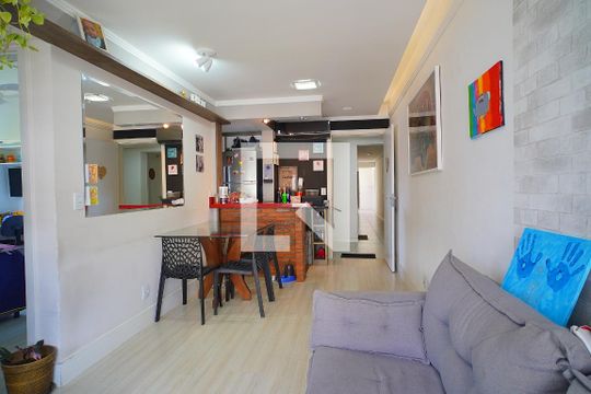 Sala de apartamento à venda com 2 quartos, 56m² em Ipanema, Porto Alegre