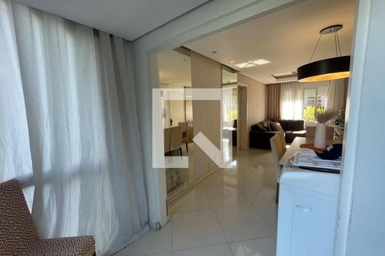 Apartamento à venda com 2 quartos, 90m² em Guarani, Novo Hamburgo