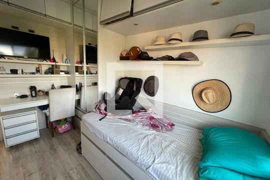Apartamento à venda com 2 quartos, 90m² em Guarani, Novo Hamburgo