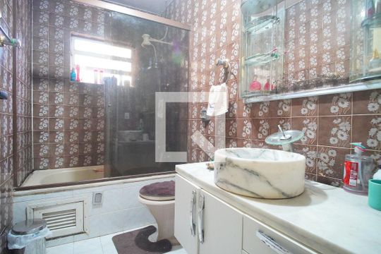 Banheiro da Suíte de casa para alugar com 4 quartos, 250m² em Rio dos Sinos, São Leopoldo