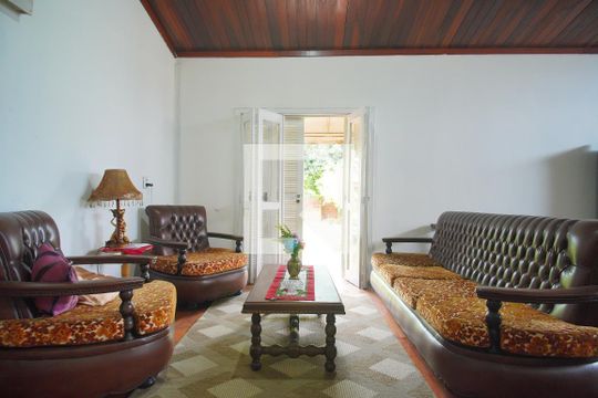 Sala de casa para alugar com 4 quartos, 250m² em Rio dos Sinos, São Leopoldo