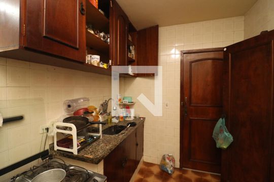 Cozinha de apartamento à venda com 2 quartos, 80m² em Bancários, Rio de Janeiro