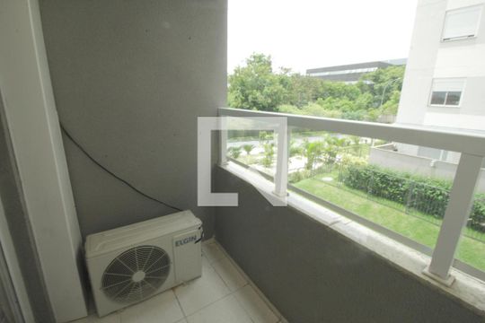 Varanda da Sala de kitnet/studio para alugar com 2 quartos, 51m² em Jardim Monte Libano, Santo André
