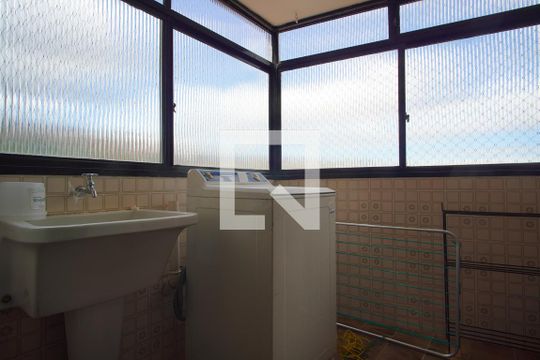 Área de Serviço de apartamento para alugar com 2 quartos, 84m² em Floresta, Porto Alegre