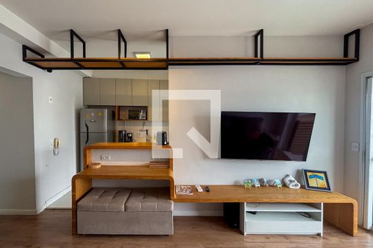 Apartamento para alugar com 2 quartos, 70m² em Pinheiros, São Paulo