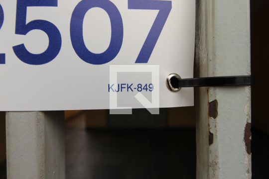 Plaquinha de casa para alugar com 2 quartos, 100m² em Residencial Sao Francisco, São José dos Campos