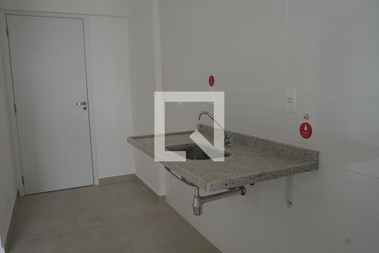 Cozinha de apartamento à venda com 0 quarto, 30m² em Picanço, Guarulhos