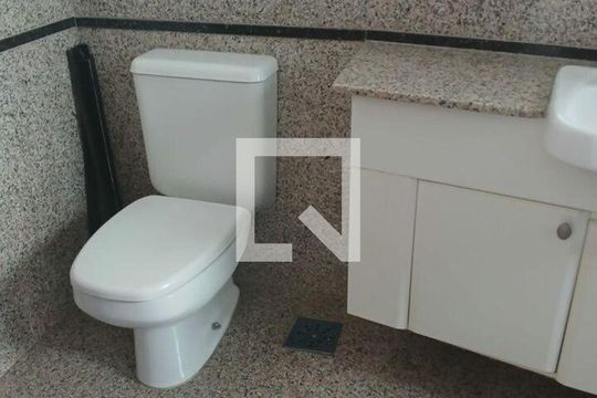 Apartamento à venda com 4 quartos, 226m² em Vila Suzana, São Paulo