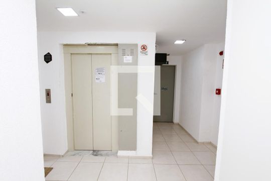 elevador de apartamento à venda com 2 quartos, 50m² em Palmeiras, Belo Horizonte