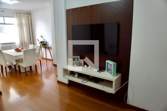 Sala de apartamento para alugar com 3 quartos, 110m² em Monsenhor Messias, Belo Horizonte