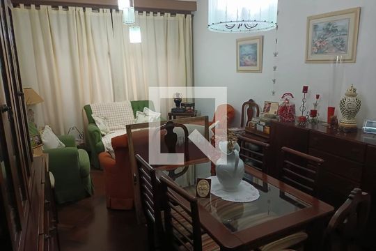 Casa à venda com 4 quartos, 167m² em Sítio do Morro, São Paulo