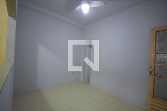 Sala de casa à venda com 3 quartos, 160m² em Tanque, Rio de Janeiro