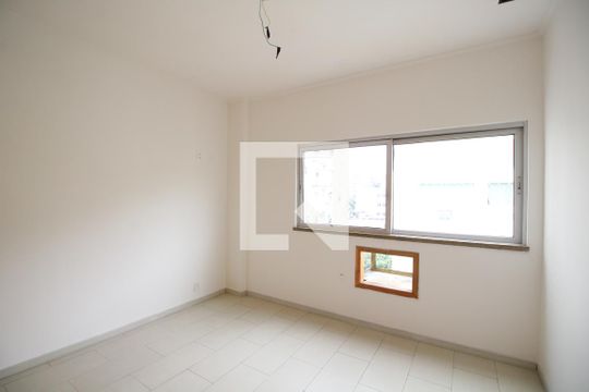 Quarto 2 de apartamento à venda com 3 quartos, 110m² em Anil, Rio de Janeiro