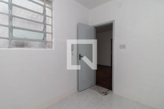 Cozinha e Área de Serviço de apartamento à venda com 3 quartos, 80m² em Centro Histórico, Porto Alegre