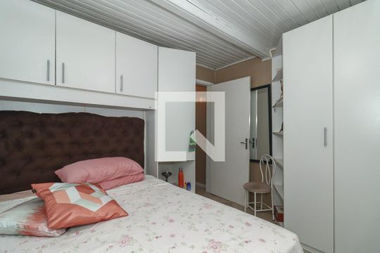 Quarto de casa à venda com 3 quartos, 300m² em Jardim Dona Leopoldina, Porto Alegre