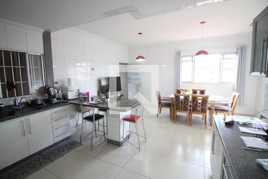 Cozinha de casa à venda com 5 quartos, 350m² em Jardim Riacho das Pedras, Contagem