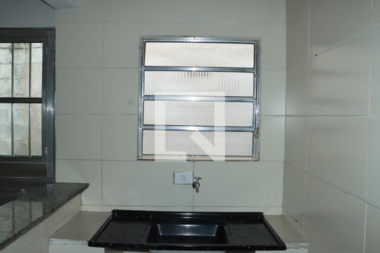 Kitnet/Studio para alugar com 1 quarto, 27m² em Jardim Marilu, Cotia