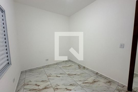 Quarto 1 de casa para alugar com 2 quartos, 74m² em Parque Santana, Barueri