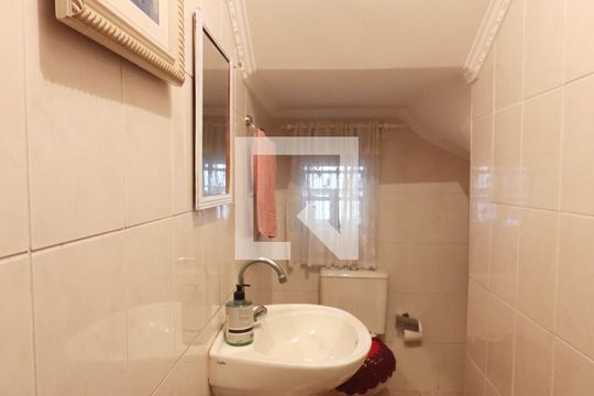 Lavabo  de casa à venda com 4 quartos, 188m² em Jordanópolis, São Bernardo do Campo