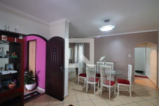 Sala  de casa à venda com 4 quartos, 188m² em Jordanópolis, São Bernardo do Campo
