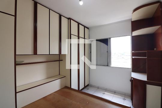 Quarto 2 de apartamento para alugar com 2 quartos, 65m² em Vila Santa Luzia, São Bernardo do Campo