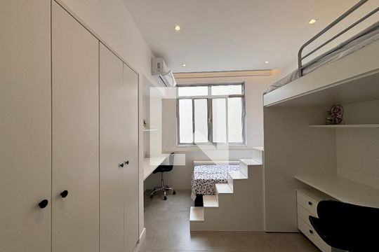 Quarto de apartamento à venda com 2 quartos, 85m² em Copacabana, Rio de Janeiro