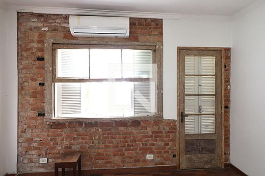 Janela da sala de apartamento para alugar com 2 quartos, 78m² em Auxiliadora, Porto Alegre