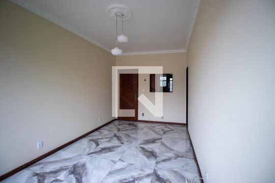Sala de apartamento à venda com 2 quartos, 85m² em Penha Circular, Rio de Janeiro