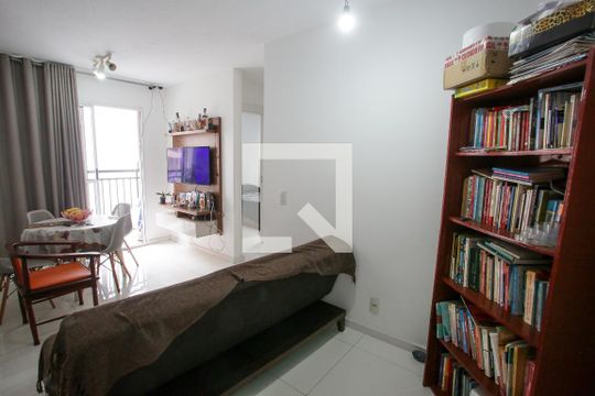 Sala de apartamento à venda com 1 quarto, 45m² em Taquara, Rio de Janeiro